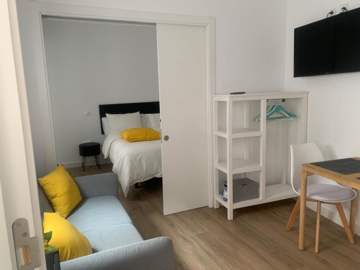 Puerta de Caceres Apartamento 5 Callejón De Don Álvaro Cáceres Exterior foto